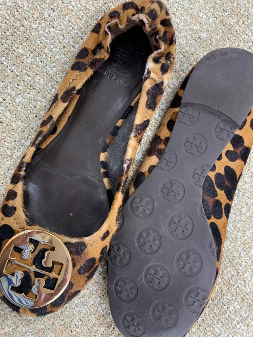 Tory Burch Leopard-Print Reva Ballet Flats with Gold Logo - Picture 6 of 7
